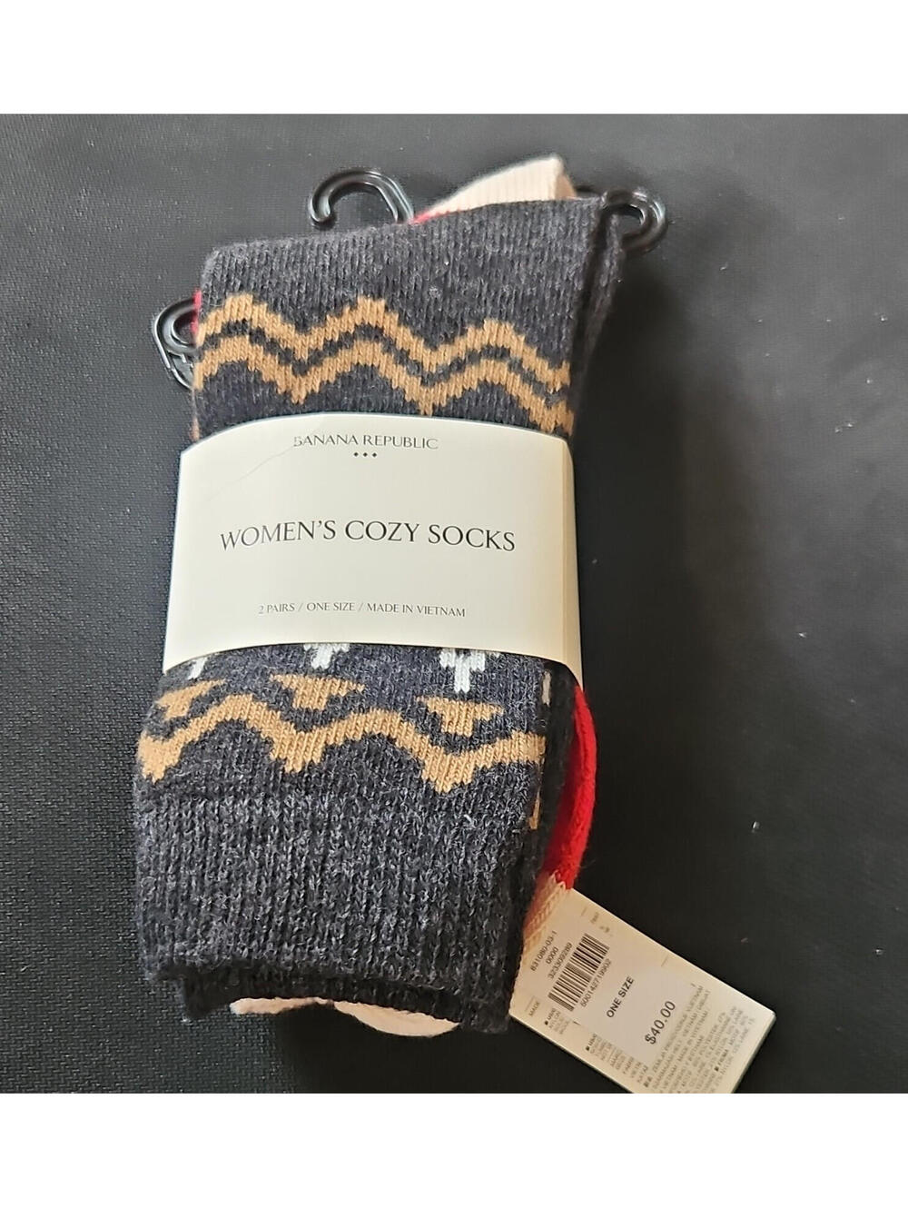Banana Republic Cozy Socks 2 Pack Red Black Beige Women One Size Polyester Wool
